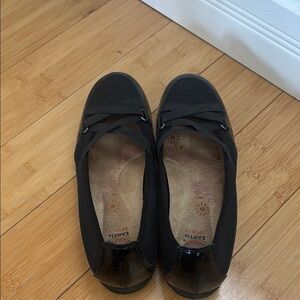 Earth Spirit Women's Black Shoes